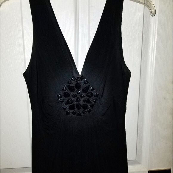 JERSEY KNIT MAXI DRESS W/ JET BEADED EMBELLISHMENT - Picture 5 of 7